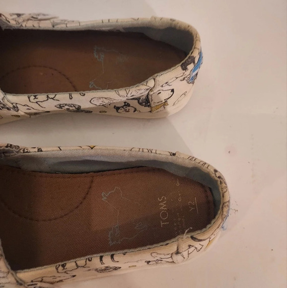 Toms The Year of The Dog Limited Edition Canvas Alpargata in Size Y2 - Youth - Picture 5 of 11